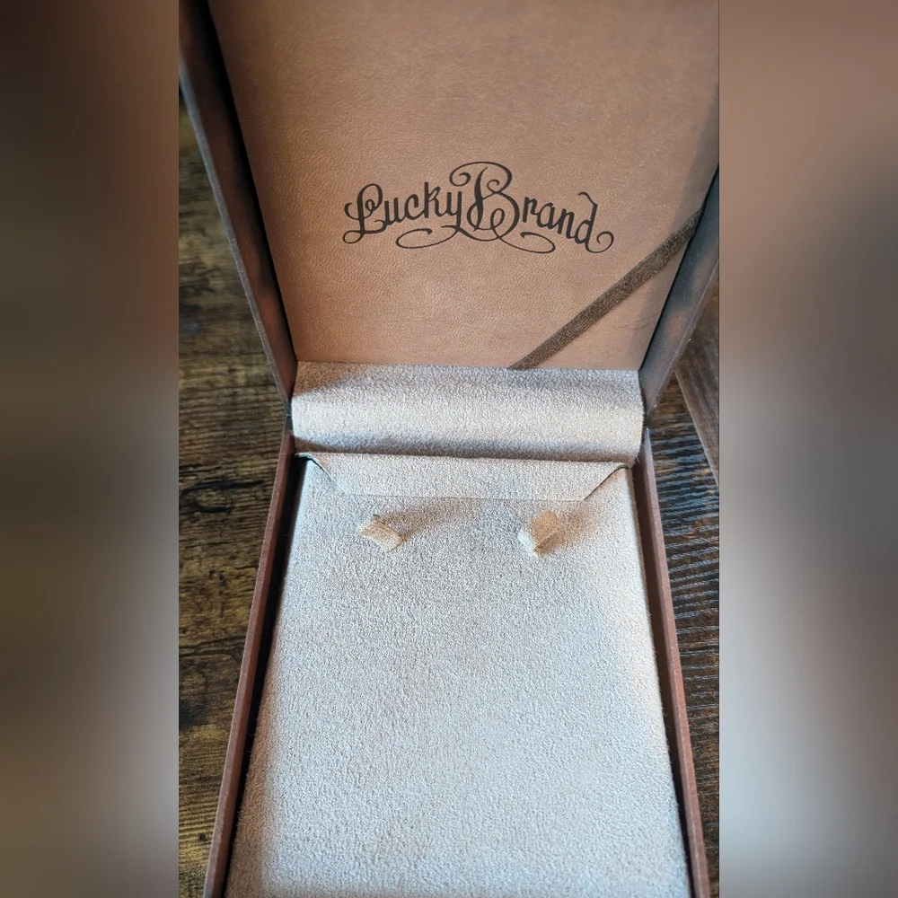 Lucky Brand Jewelry Gift Boxes - Reseller Item